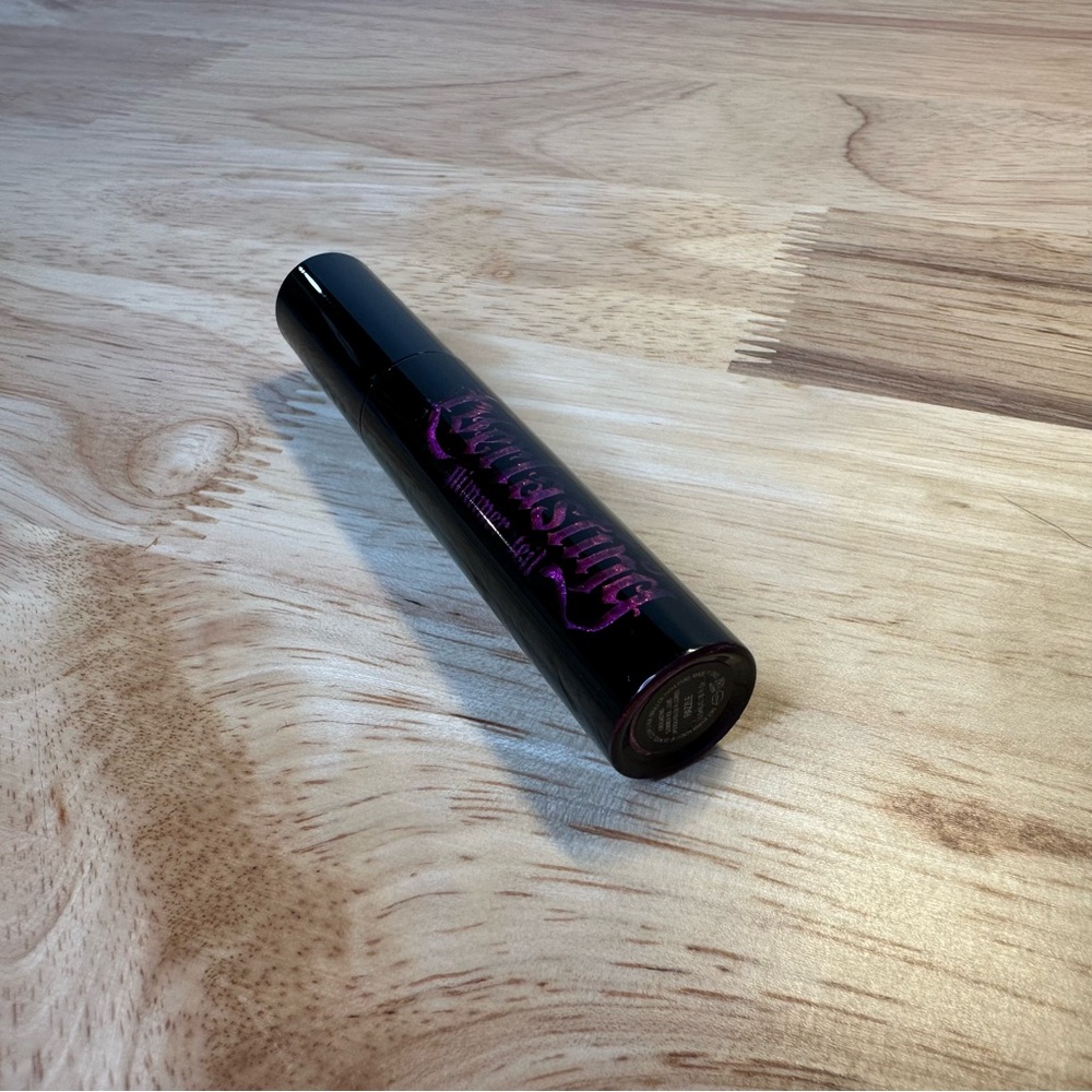 Kat Von D Everlasting Glimmer Veil Liquid Lipstick: Razzle